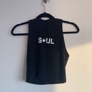 Like new nike soulcycle cropped mock neck tank